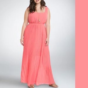 1X Torrid Coral Pleated Chiffon Maxi Dress